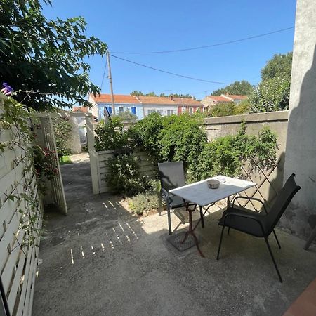 L'Annexe Apartment Arles Luaran gambar