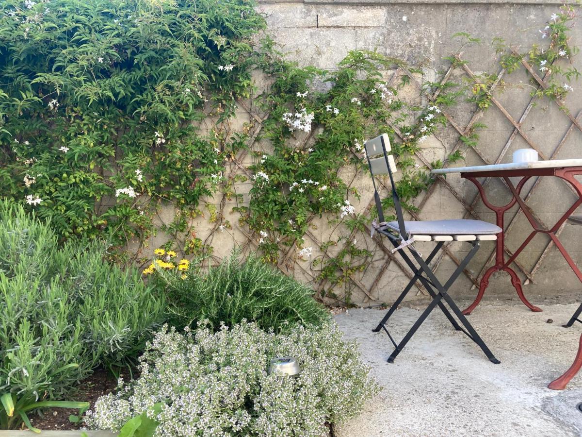 L'Annexe Apartment Arles Luaran gambar